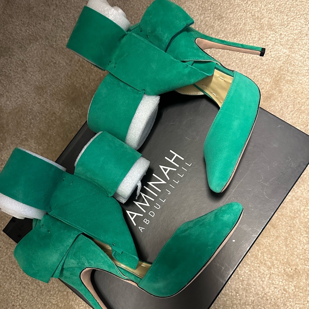 NWT Suede Heels with Bow- Aminah Abdul Jillil
